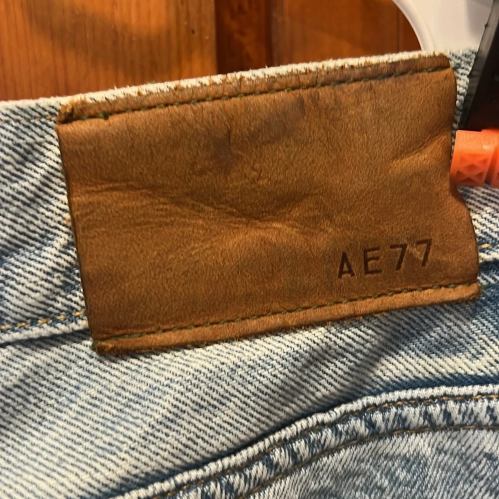 American Eagle Slouch Jeans - Picture 5 of 6